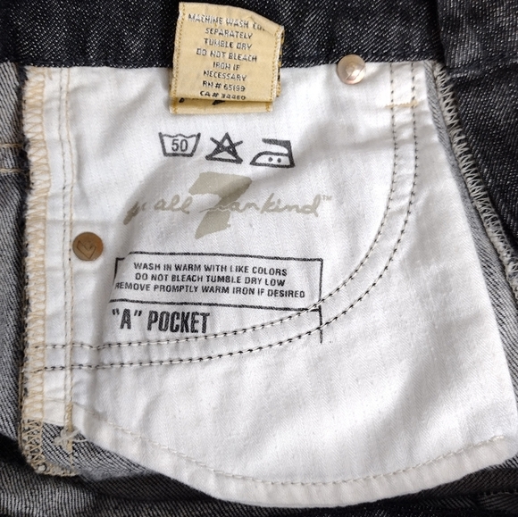 7 For All Mankind "A" Pocket Women's Cotton Blend Black Denim Mini Skirt Size 26 - Picture 11 of 13